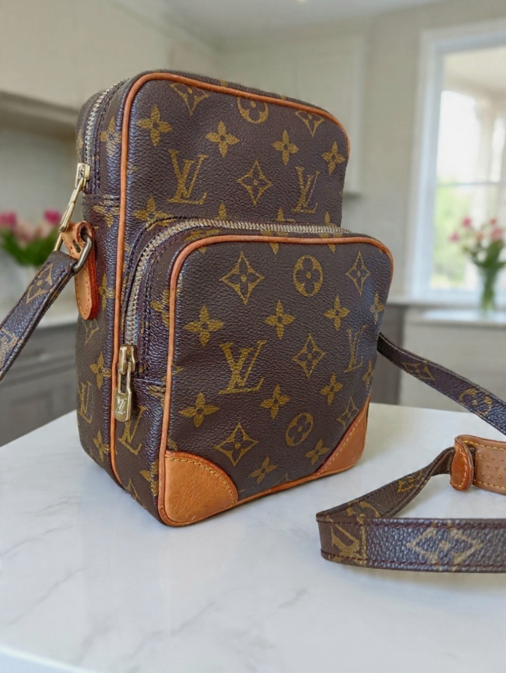 Louis Vuitton Monogram Amazon Crossbody Bag Vintage 1988 ✨ COA - Picture 3 of 13